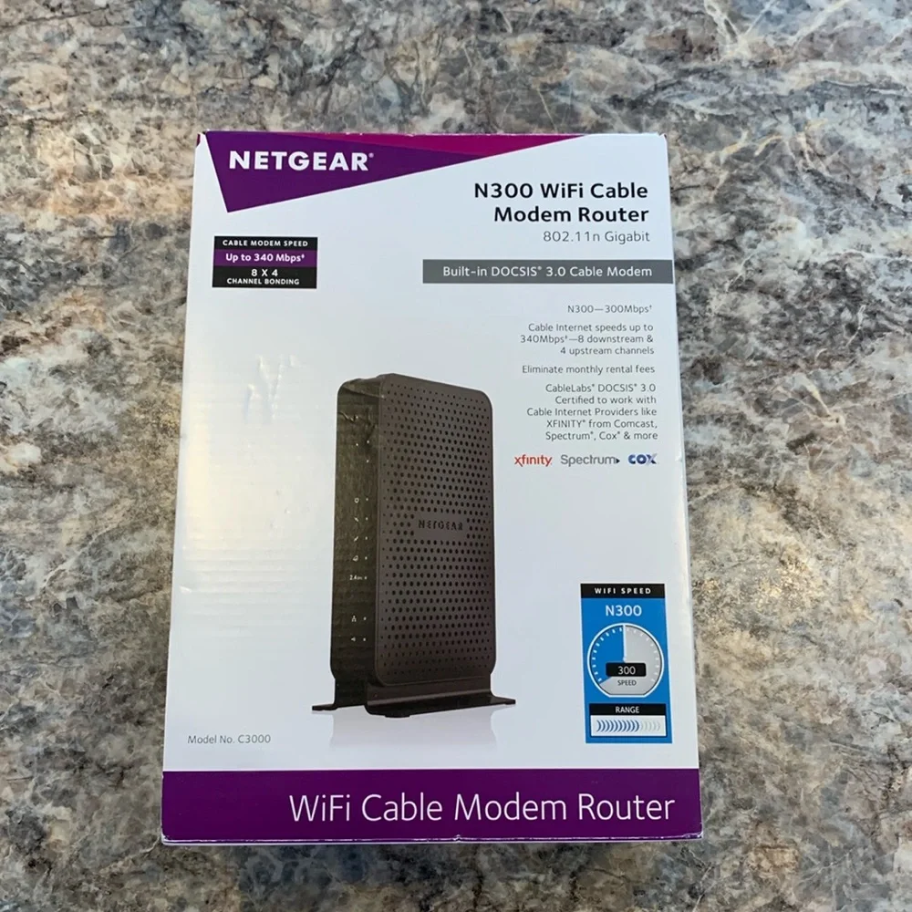 NETGEAR N300 WiFi Cable Modem Router - Picture 1 of 11